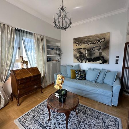2 Bd Apt In Syntagma With Acropolis View أثينا المظهر الخارجي الصورة