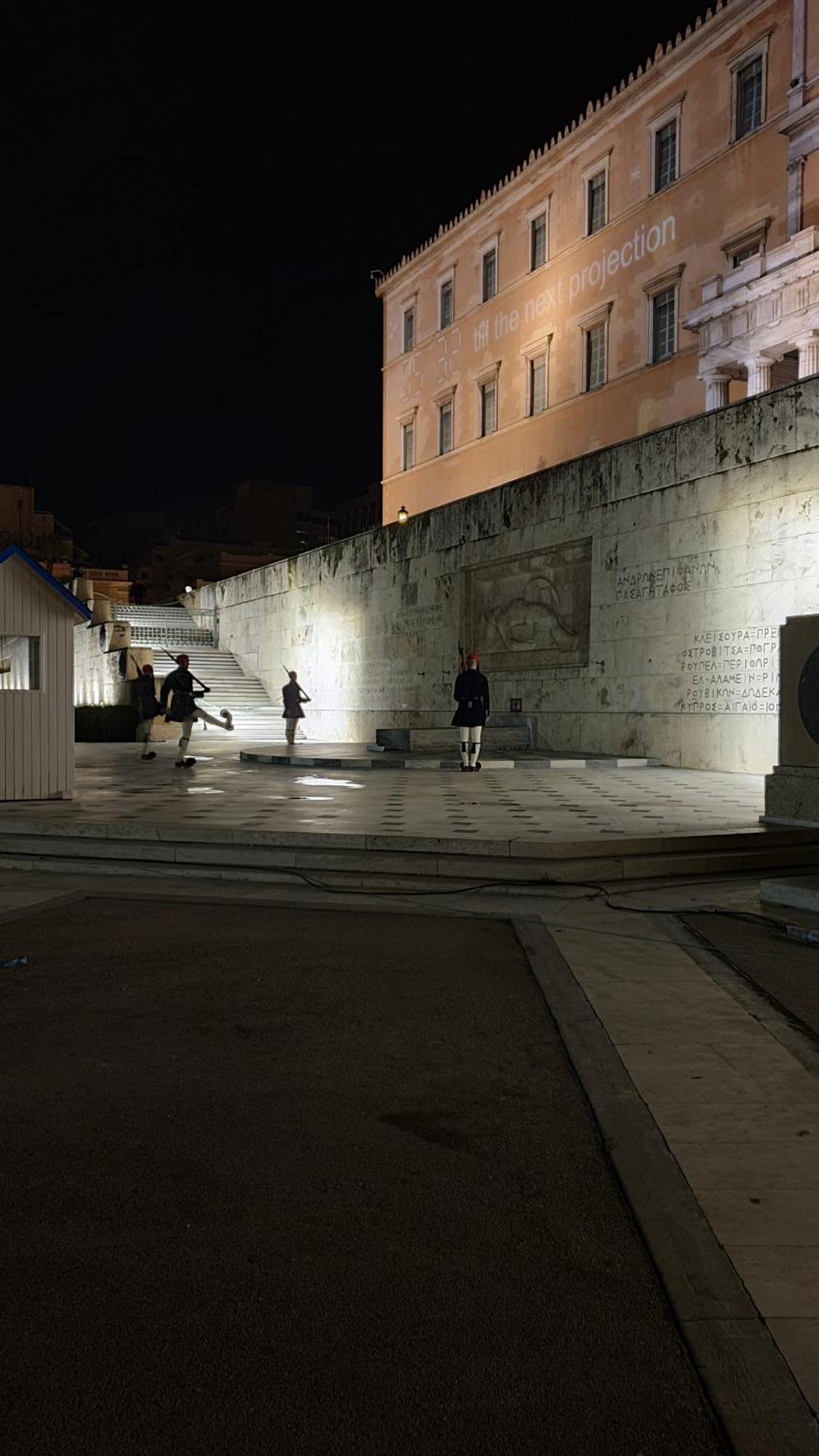 2 Bd Apt In Syntagma With Acropolis View أثينا المظهر الخارجي الصورة