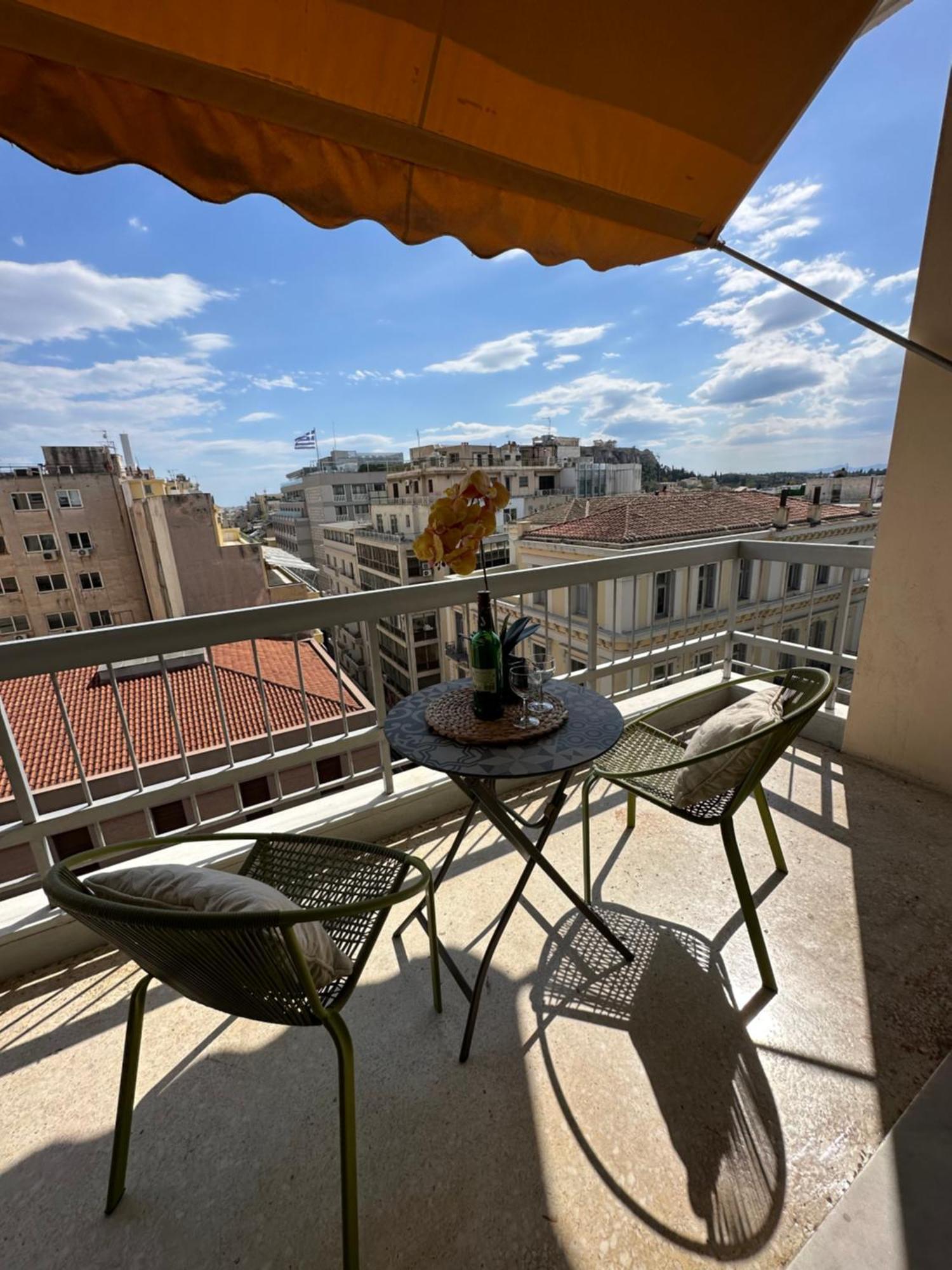 2 Bd Apt In Syntagma With Acropolis View أثينا المظهر الخارجي الصورة