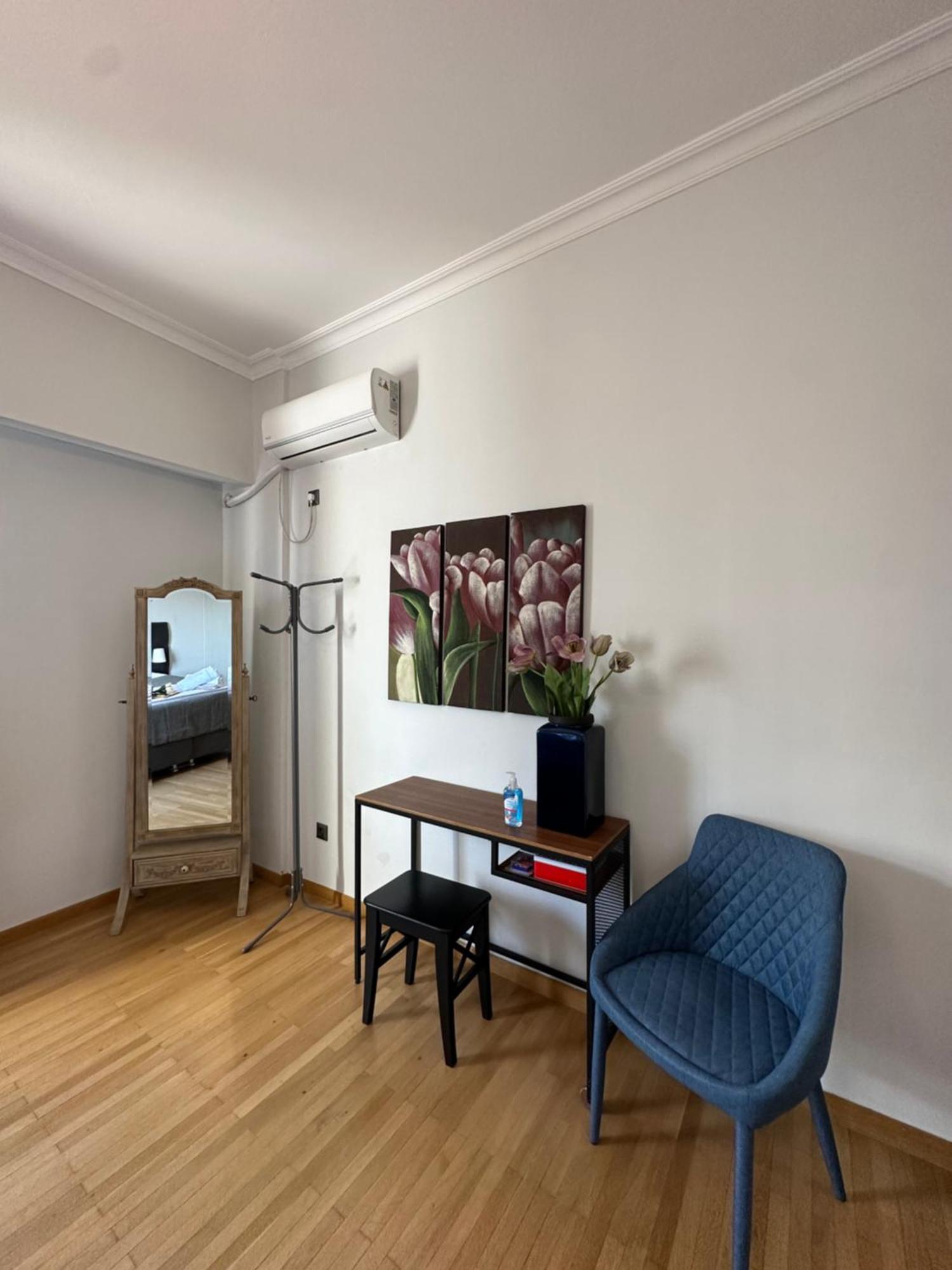 2 Bd Apt In Syntagma With Acropolis View أثينا المظهر الخارجي الصورة