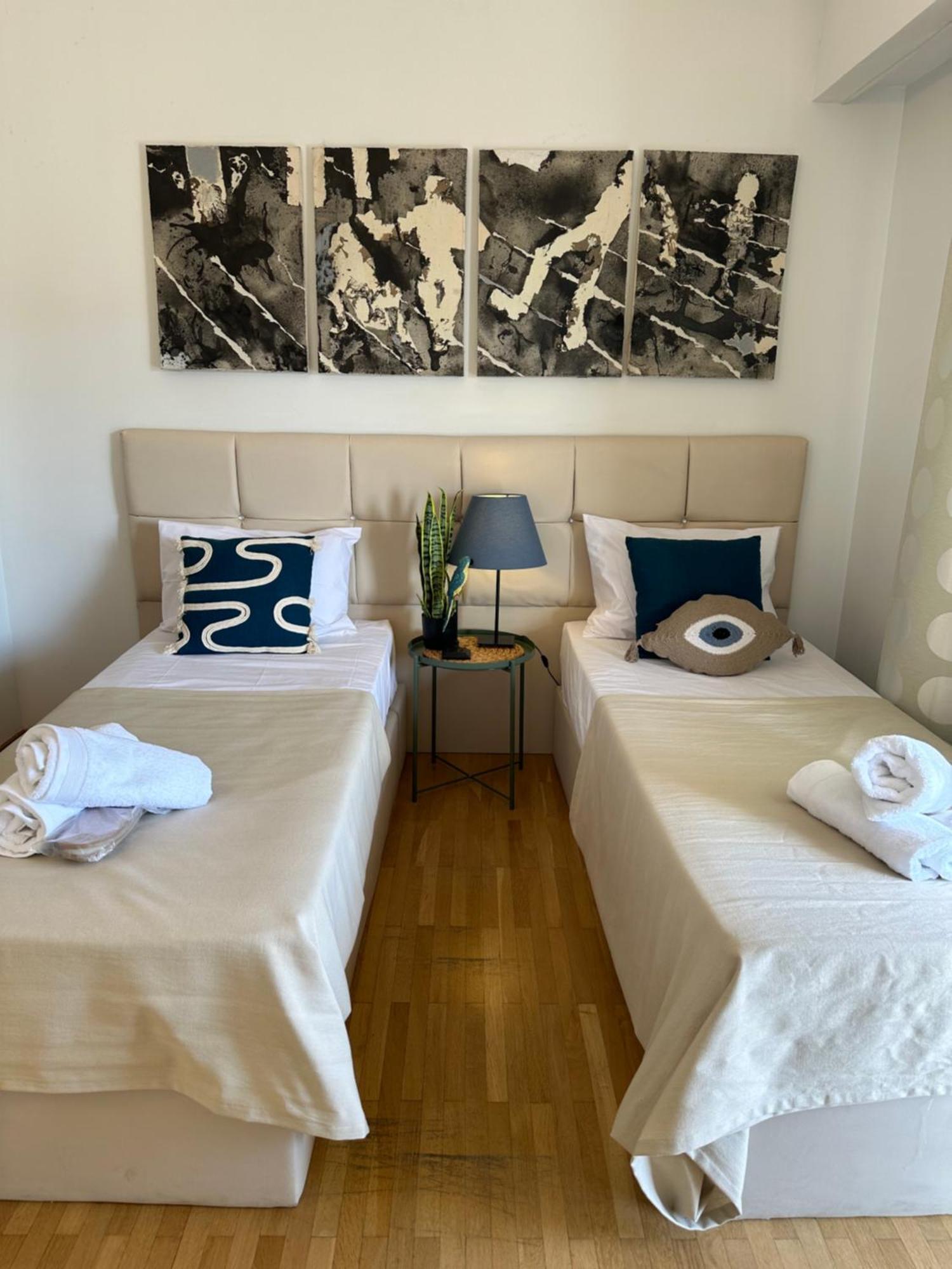 2 Bd Apt In Syntagma With Acropolis View أثينا المظهر الخارجي الصورة